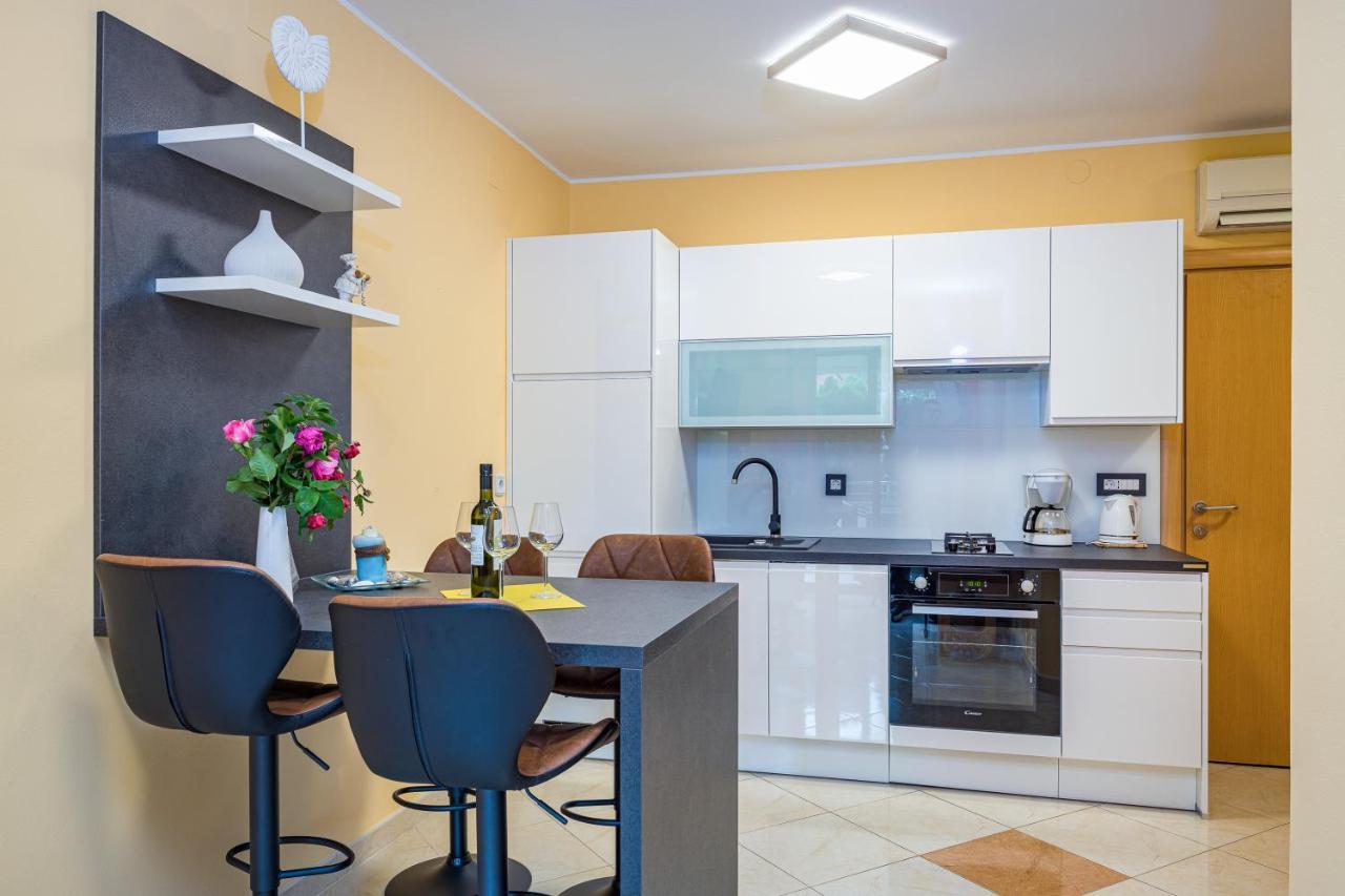 Apartmani Kazun - App1 Fažana Exterior foto